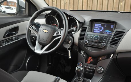 Chevrolet Cruze II, 2012 год, 850 000 рублей, 9 фотография