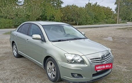 Toyota Avensis III рестайлинг, 2006 год, 900 000 рублей, 4 фотография