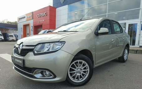 Renault Logan II, 2016 год, 850 000 рублей, 3 фотография