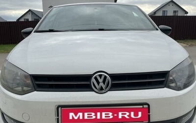 Volkswagen Polo VI (EU Market), 2012 год, 900 000 рублей, 1 фотография