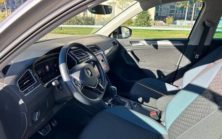 Volkswagen Tiguan II, 2019 год, 3 200 000 рублей, 7 фотография