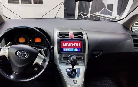 Toyota Auris II, 2008 год, 780 000 рублей, 10 фотография