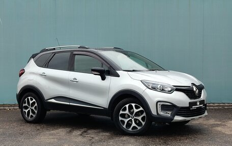 Renault Kaptur I рестайлинг, 2017 год, 1 590 000 рублей, 2 фотография