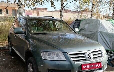 Volkswagen Touareg III, 2004 год, 650 000 рублей, 1 фотография