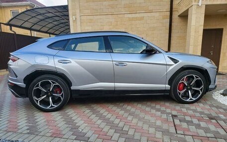 Lamborghini Urus I, 2018 год, 22 500 000 рублей, 2 фотография