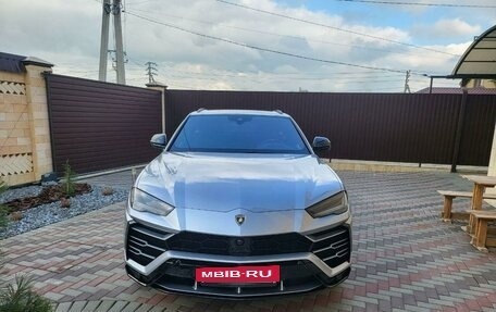 Lamborghini Urus I, 2018 год, 22 500 000 рублей, 3 фотография