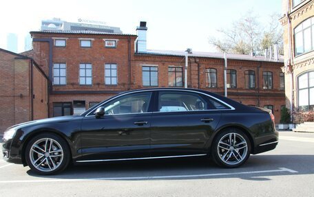 Audi A8, 2015 год, 3 450 000 рублей, 7 фотография