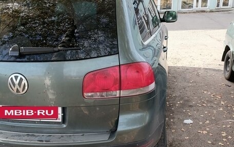 Volkswagen Touareg III, 2004 год, 650 000 рублей, 4 фотография