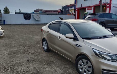 KIA Rio III рестайлинг, 2015 год, 640 000 рублей, 2 фотография