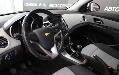 Chevrolet Cruze II, 2012 год, 779 000 рублей, 6 фотография