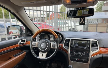 Jeep Grand Cherokee, 2012 год, 2 150 000 рублей, 23 фотография