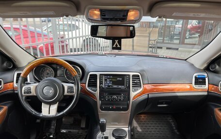 Jeep Grand Cherokee, 2012 год, 2 150 000 рублей, 26 фотография