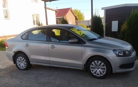 Volkswagen Polo VI (EU Market), 2012 год, 670 000 рублей, 2 фотография