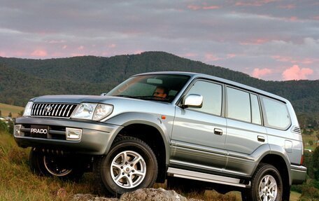 Toyota Land Cruiser Prado 90 рестайлинг, 2000 год, 1 450 000 рублей, 1 фотография