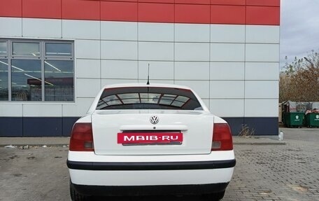 Volkswagen Passat B5+ рестайлинг, 1998 год, 380 000 рублей, 2 фотография