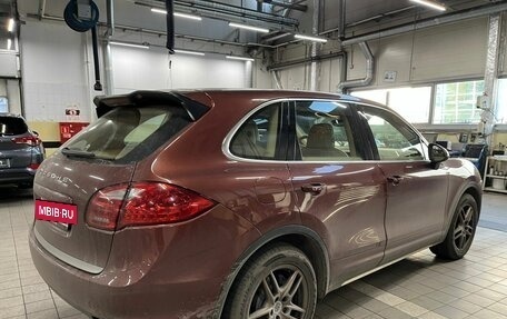 Porsche Cayenne III, 2011 год, 2 895 000 рублей, 4 фотография