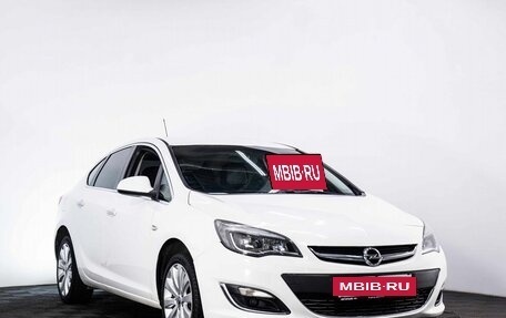 Opel Astra J, 2013 год, 850 000 рублей, 3 фотография