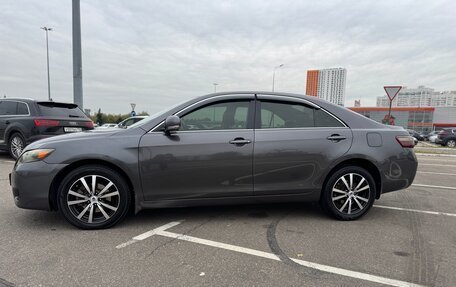 Toyota Camry, 2011 год, 1 590 000 рублей, 2 фотография