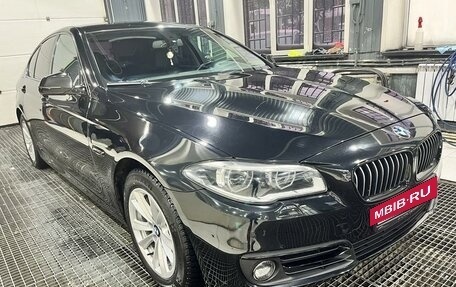 BMW 5 серия, 2015 год, 3 350 000 рублей, 2 фотография