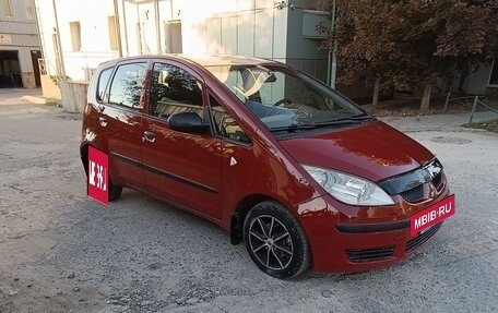 Mitsubishi Colt VI рестайлинг, 2006 год, 440 000 рублей, 2 фотография