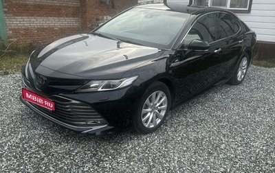 Toyota Camry, 2019 год, 3 249 000 рублей, 1 фотография