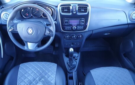 Renault Logan II, 2014 год, 770 000 рублей, 27 фотография