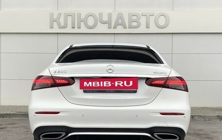 Mercedes-Benz E-Класс, 2021 год, 5 920 000 рублей, 5 фотография