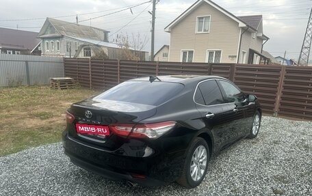 Toyota Camry, 2019 год, 3 249 000 рублей, 4 фотография