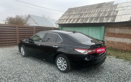 Toyota Camry, 2019 год, 3 249 000 рублей, 6 фотография