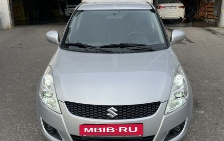 Suzuki Swift IV, 2013 год, 1 300 000 рублей, 2 фотография