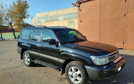 Toyota Land Cruiser 100 рестайлинг 2, 2006 год, 2 590 000 рублей, 4 фотография