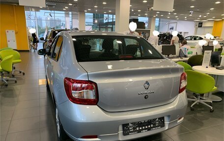 Renault Logan II, 2021 год, 1 100 000 рублей, 2 фотография