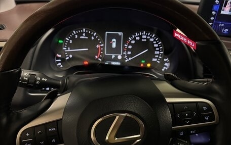 Lexus RX IV рестайлинг, 2021 год, 7 100 000 рублей, 14 фотография