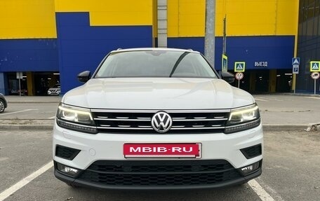 Volkswagen Tiguan II, 2019 год, 3 250 000 рублей, 3 фотография