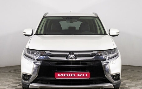 Mitsubishi Outlander III рестайлинг 3, 2016 год, 2 029 000 рублей, 2 фотография