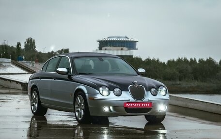 Jaguar S-Type I рестайлинг, 2005 год, 1 600 000 рублей, 18 фотография