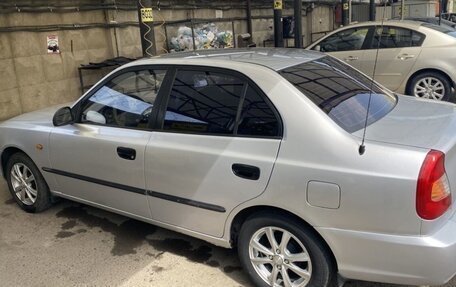 Hyundai Accent II, 2008 год, 590 000 рублей, 2 фотография