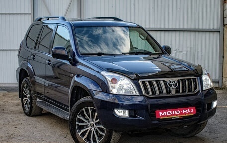 Toyota Land Cruiser Prado 120 рестайлинг, 2007 год, 2 500 000 рублей, 3 фотография