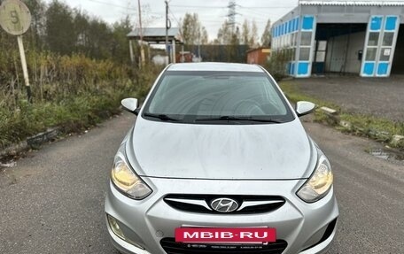 Hyundai Solaris II рестайлинг, 2014 год, 500 000 рублей, 4 фотография