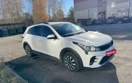 KIA Rio IV, 2021 год, 1 420 000 рублей, 2 фотография