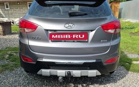 Hyundai ix35 I рестайлинг, 2013 год, 2 000 000 рублей, 12 фотография