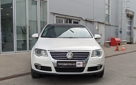 Volkswagen Passat B6, 2008 год, 880 000 рублей, 2 фотография