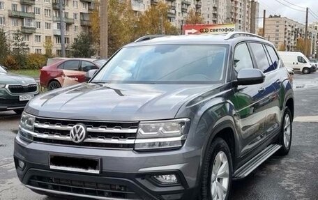 Volkswagen Teramont I, 2018 год, 3 000 000 рублей, 7 фотография