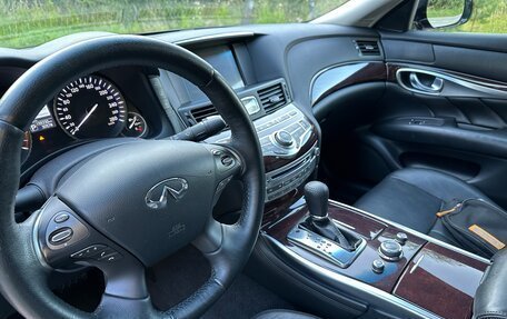 Infiniti Q70 I, 2015 год, 2 550 000 рублей, 13 фотография