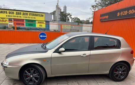 Alfa Romeo 147 I рестайлинг, 2002 год, 490 000 рублей, 2 фотография