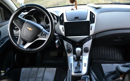 Chevrolet Cruze II, 2013 год, 925 000 рублей, 23 фотография