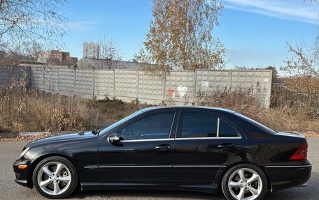 Mercedes-Benz C-Класс, 2005 год, 1 050 000 рублей, 7 фотография