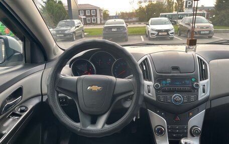 Chevrolet Cruze II, 2013 год, 780 000 рублей, 10 фотография