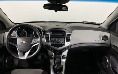 Chevrolet Cruze II, 2012 год, 967 000 рублей, 13 фотография