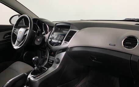 Chevrolet Cruze II, 2012 год, 967 000 рублей, 14 фотография